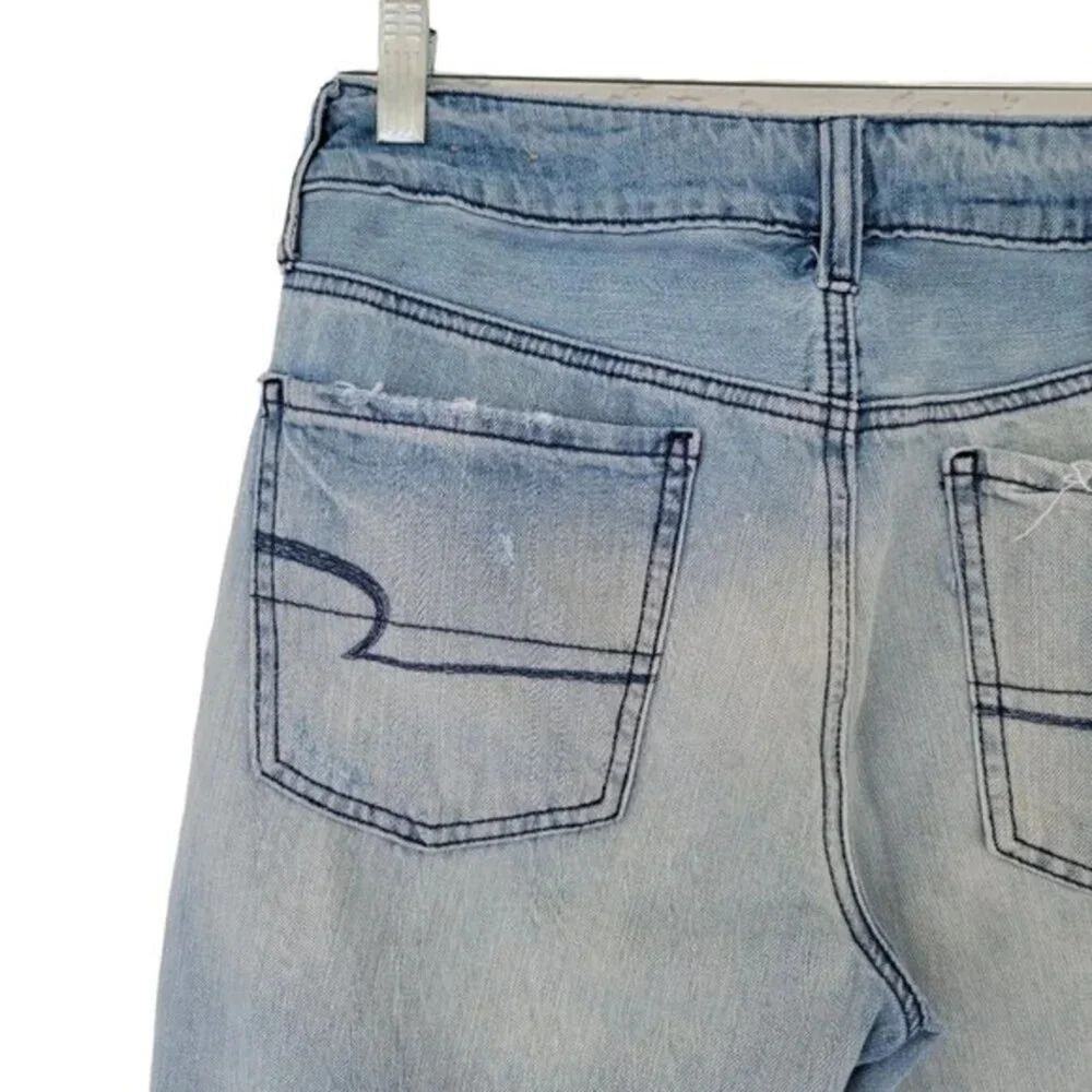 American Eagle Tomgirl Distressed Jeans Womens 6 Blue Ripped Relaxed Fit Casual - Picture 10 of 16